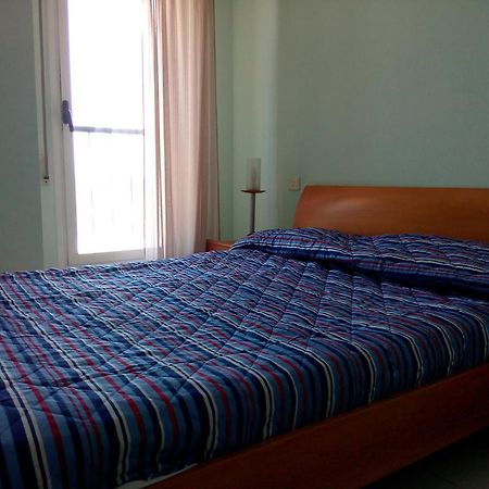 Valencia Port Saplaya Apartment Bagian luar foto