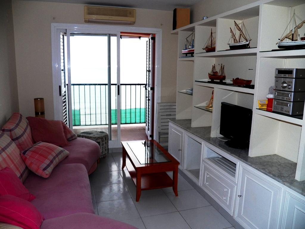 Valencia Port Saplaya Apartment Bagian luar foto